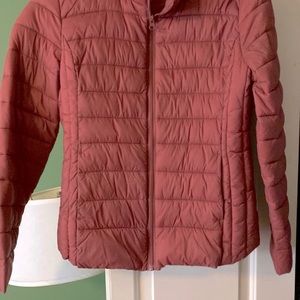 Womens lightweight puffer jacket